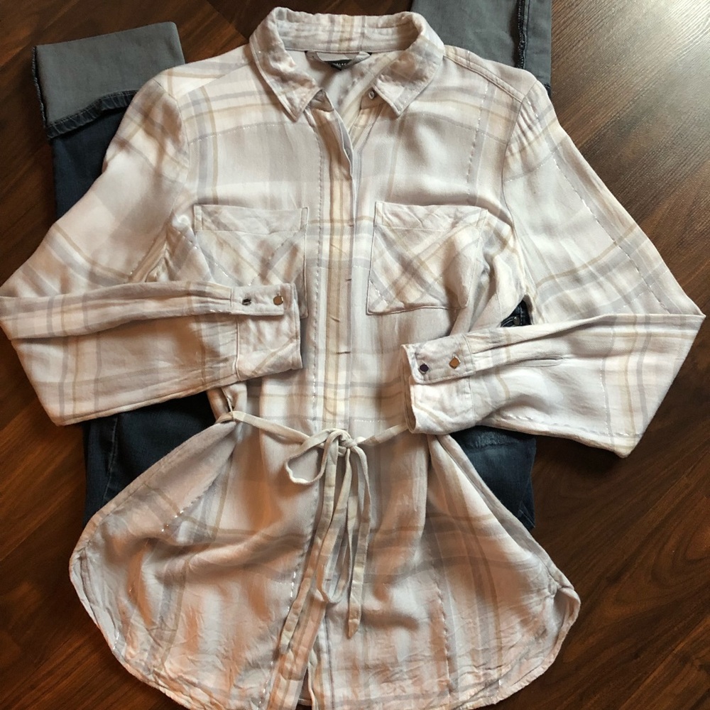White House Black Market blouse. Size 6 - Picture 1 of 7